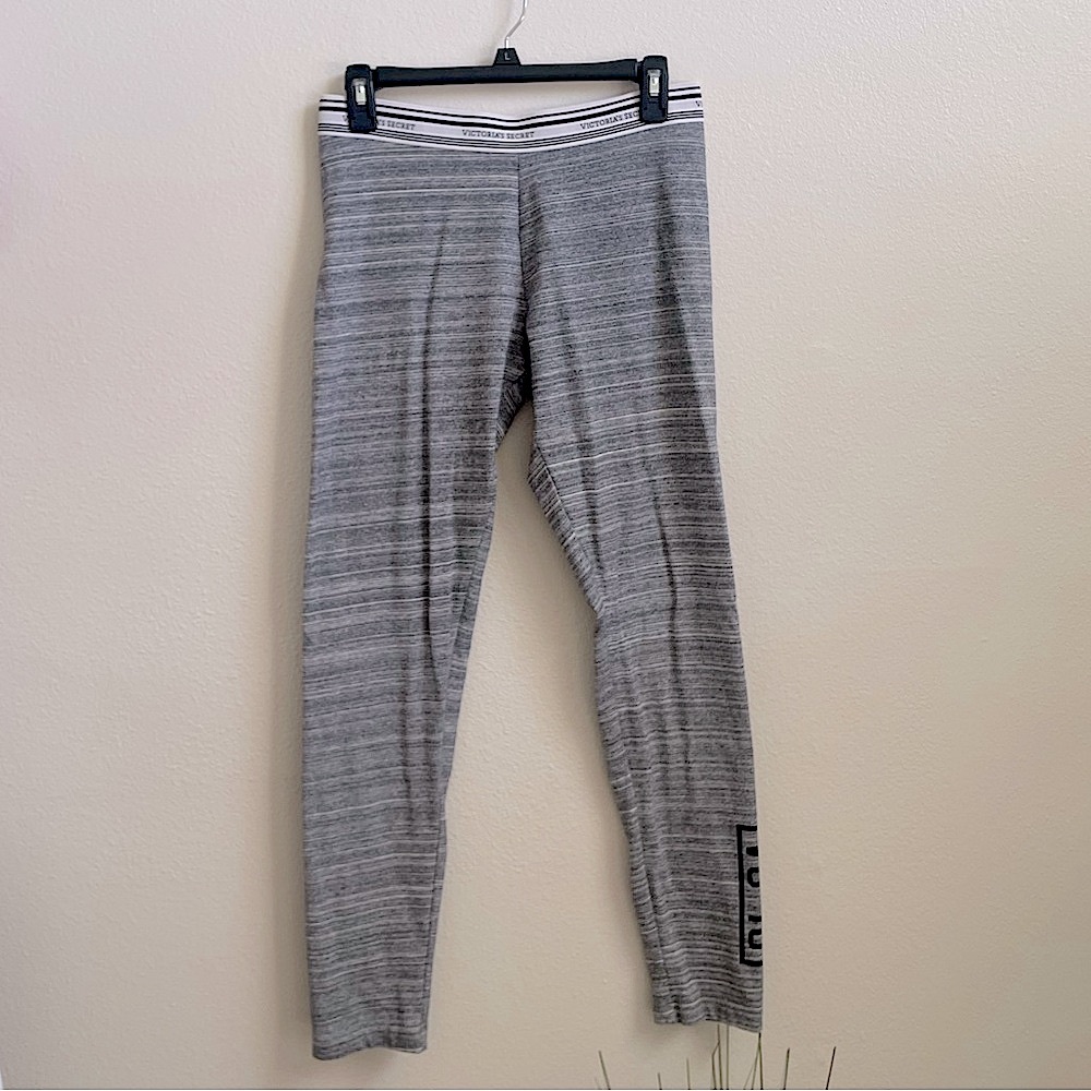 Victoria’s Secret Legging
